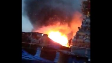 Mumbai: मुंबईतील रे रोड परिसरातील झोपडपट्ट्यांना सिलिंडरचा स्फोट झाल्याने आग, अग्निशमन दलाच्या गाड्या घटनास्थळी